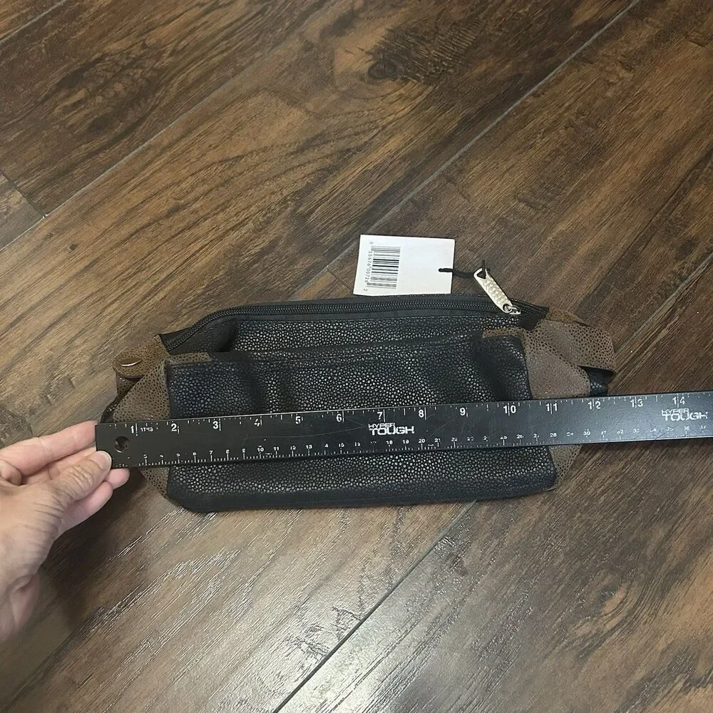 Manscaped The Shed Mens Premium Quality Toiletry Bag Leather Travel /Storage NWT